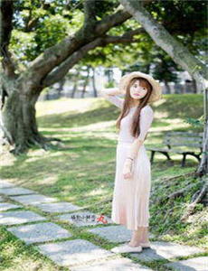 黑帮大佬和我时365日电影-李小璐视频流出
