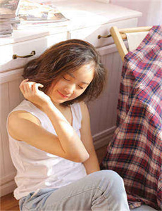 情人的乳房-年轻漂亮岳每4乱理2